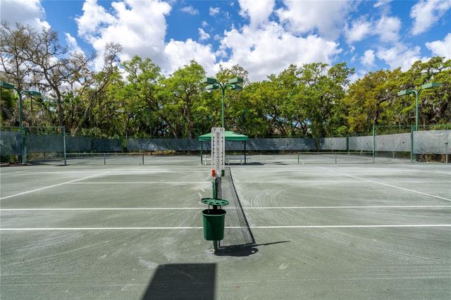 4740 MARSH FIELD ROAD 6, Sarasota, FL 34235