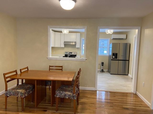 32 Meadow Road, Northborough, MA 01532