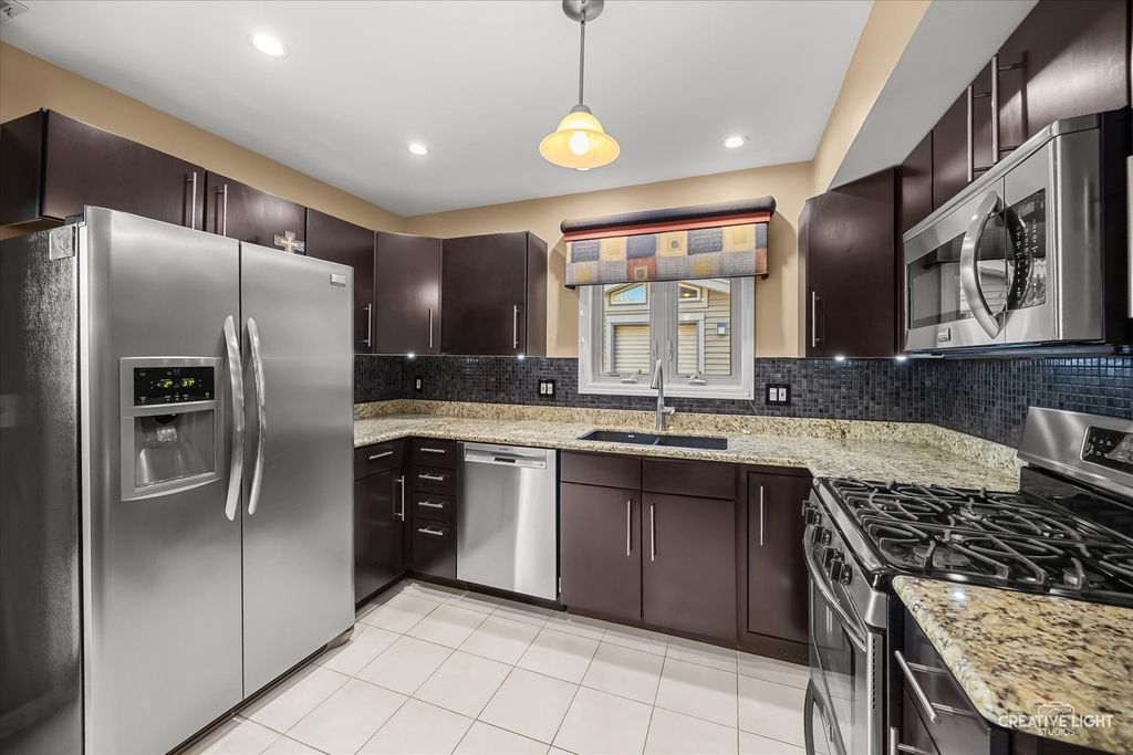 615 Middleton Drive, Roselle, IL 60172 — photo 3