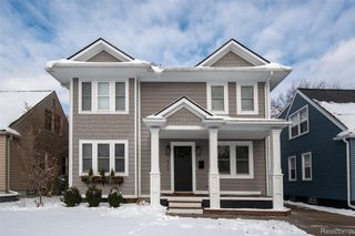 422 Walnut Avenue, Royal Oak Charter Township, MI 48073