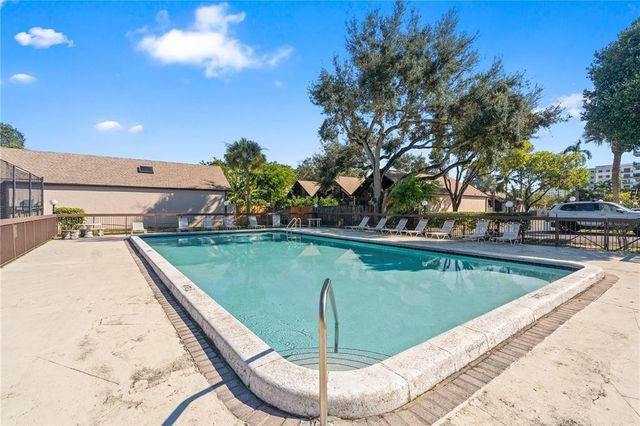 639 N University Drive 17, Plantation, FL 33324