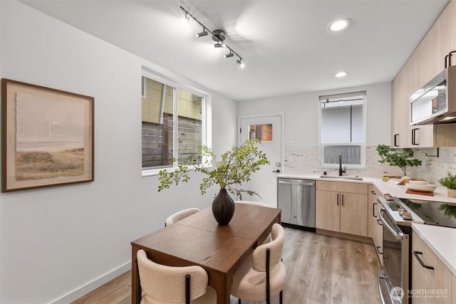 1755 17th Avenue S, Seattle, WA 98144