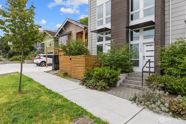 1755 17th Avenue S, Seattle, WA 98144