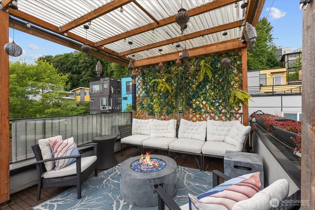 1755 17th Avenue S, Seattle, WA 98144