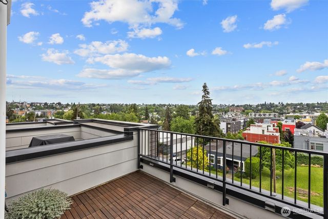 1755 17th Avenue S, Seattle, WA 98144