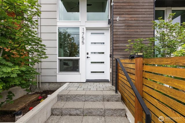 1755 17th Avenue S, Seattle, WA 98144