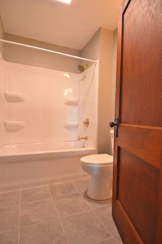 760 Guthrie Street, Ottawa, IL 61350