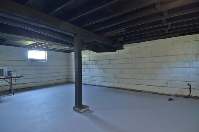 760 Guthrie Street, Ottawa, IL 61350