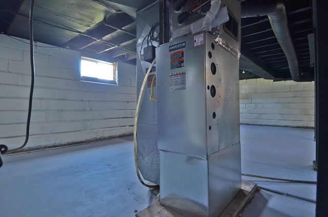 760 Guthrie Street, Ottawa, IL 61350