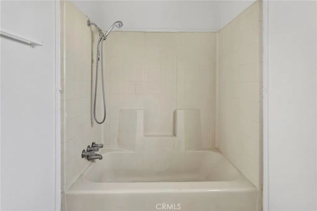 16473 Green Tree 21, Victorville, CA 92395