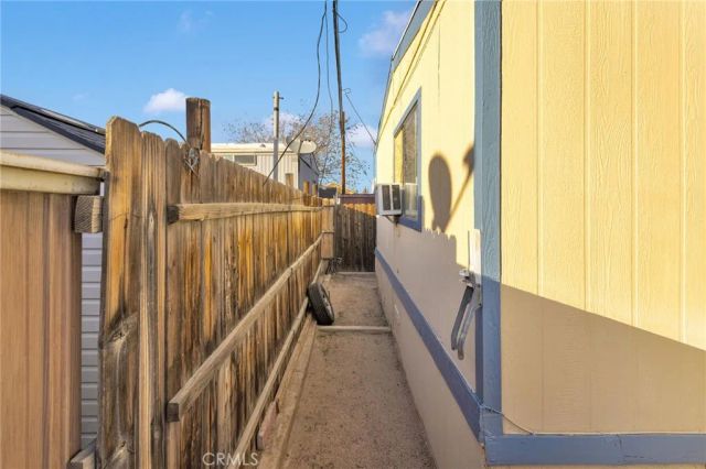 16473 Green Tree 21, Victorville, CA 92395