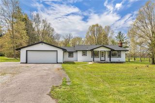 8195 N Palmyra Road, Canfield, OH 44406
