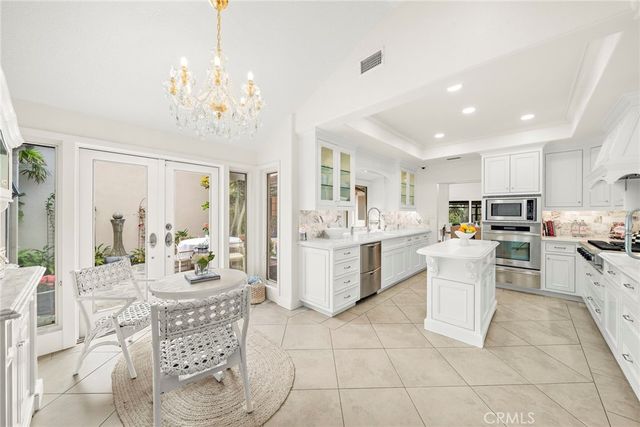 15 Sea Cove, Newport Beach, CA 92660