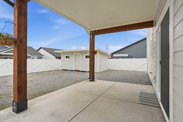 8323 W Splitrail AVE, Rathdrum, ID 83858