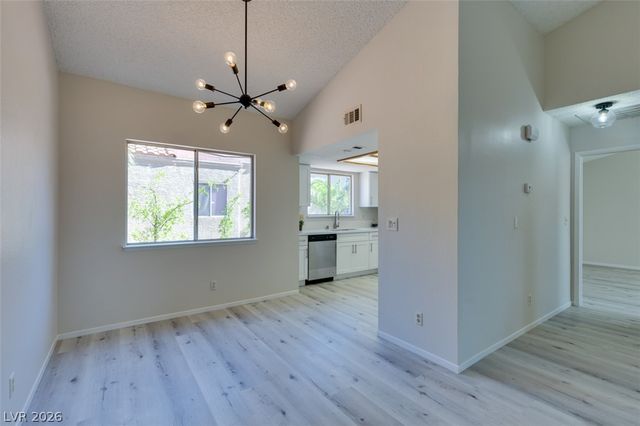 582 Searchlight Drive, Las Vegas, NV 89110