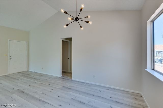 582 Searchlight Drive, Las Vegas, NV 89110