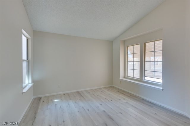 582 Searchlight Drive, Las Vegas, NV 89110