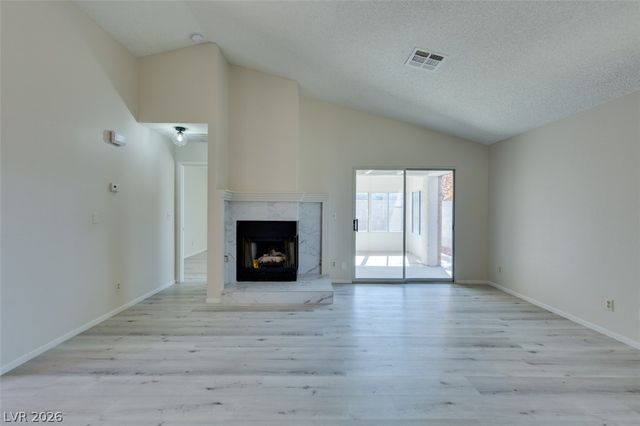 582 Searchlight Drive, Las Vegas, NV 89110