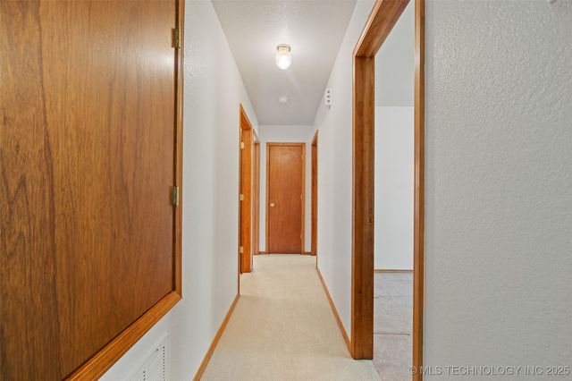 311 N 1st Street, Porum, OK 74455