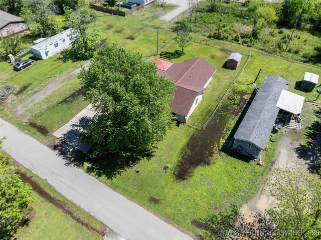 311 N 1st Street, Porum, OK 74455