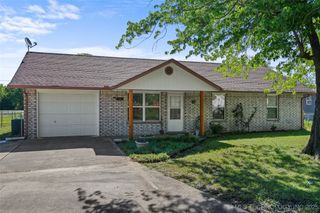 311 N 1st Street, Porum, OK 74455