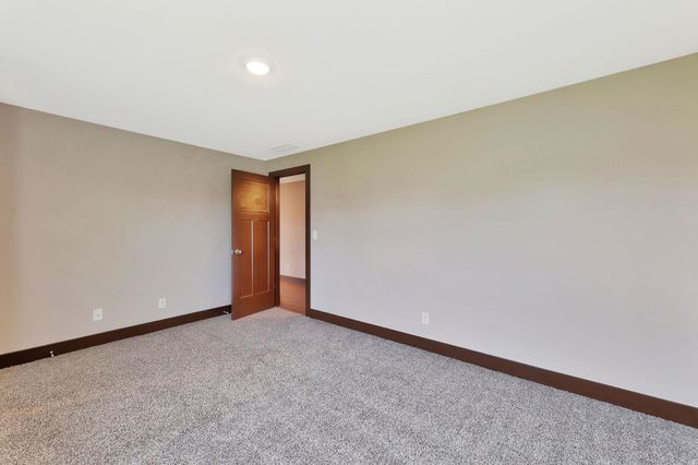 3155 E Reiss St, Park City, KS 67219