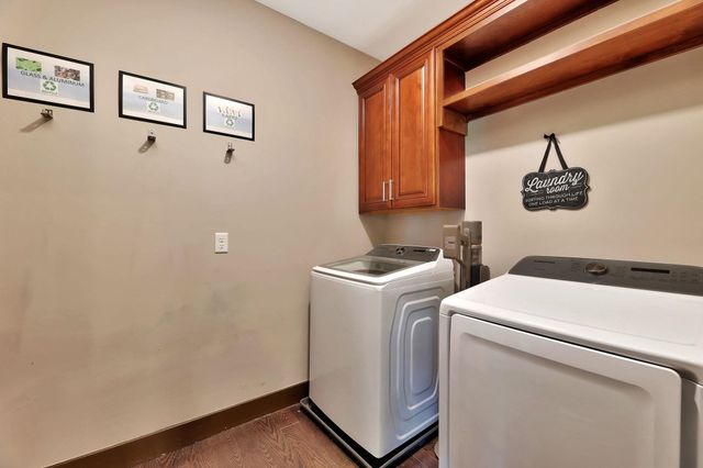 3155 E Reiss St, Park City, KS 67219