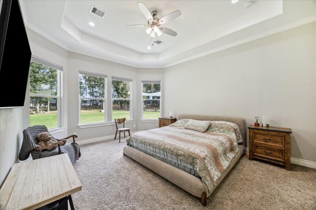 128 Road 6615, Dayton, TX 77535