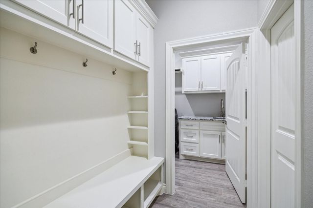 128 Road 6615, Dayton, TX 77535