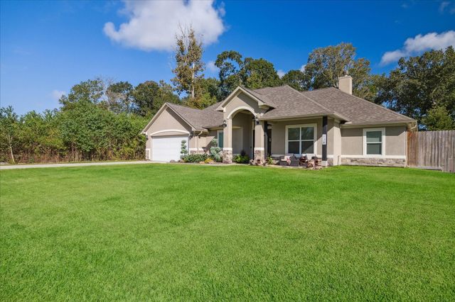 128 Road 6615, Dayton, TX 77535