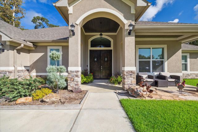 128 Road 6615, Dayton, TX 77535