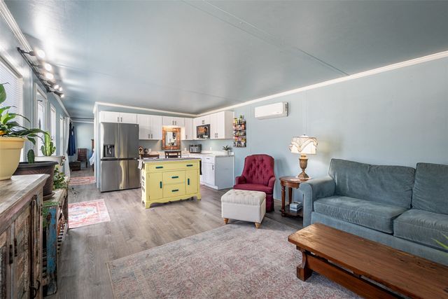 205 Scott Lane, Mabank, TX 75156