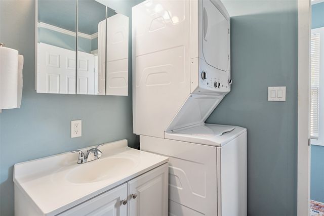 205 Scott Lane, Mabank, TX 75156