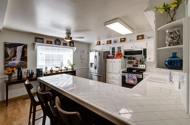 4456 N Dearing Avenue, Fresno, CA 93726