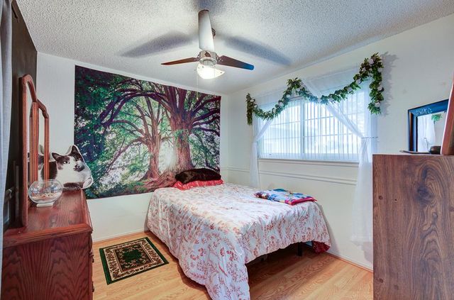 4456 N Dearing Avenue, Fresno, CA 93726