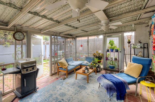 4456 N Dearing Avenue, Fresno, CA 93726