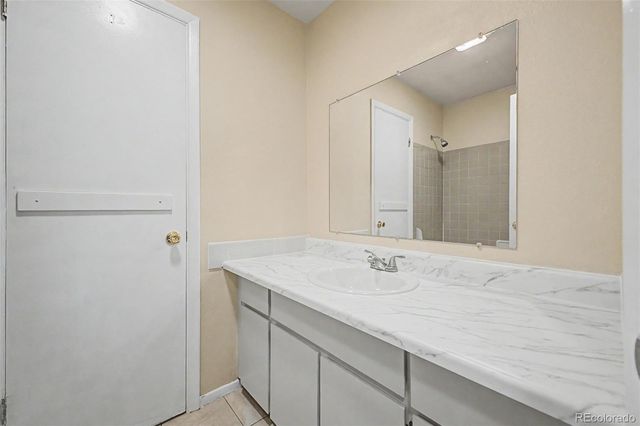 3735 S Granby Way, Aurora, CO 80014