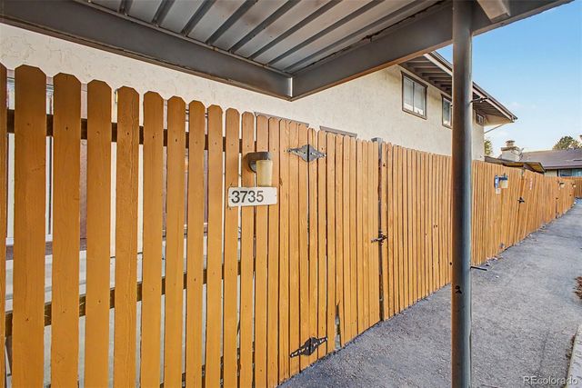 3735 S Granby Way, Aurora, CO 80014