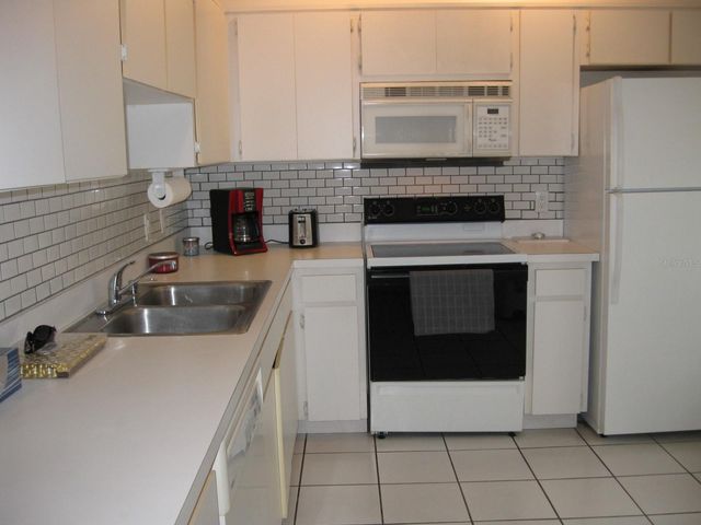 3090 POINTER DRIVE 3090, Palm Harbor, FL 34683