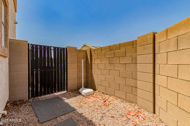 16935 W CENTRAL Street, Surprise, AZ 85388