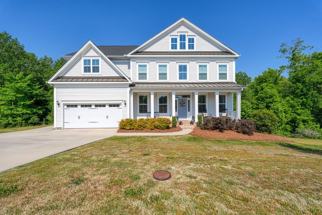 160 Scotts Bluff Drive, Simpsonville, SC 29681