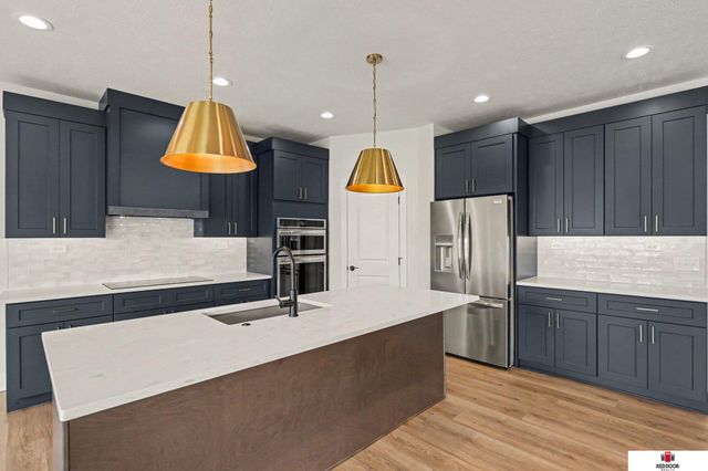 7315 isidore Drive, Lincoln, NE 68516