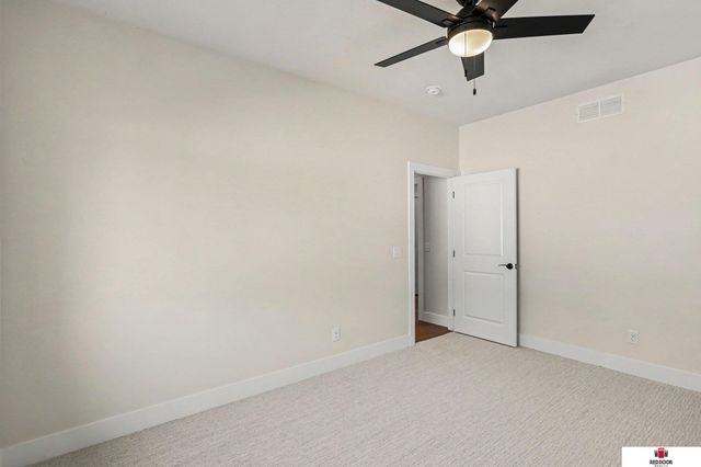 7315 isidore Drive, Lincoln, NE 68516