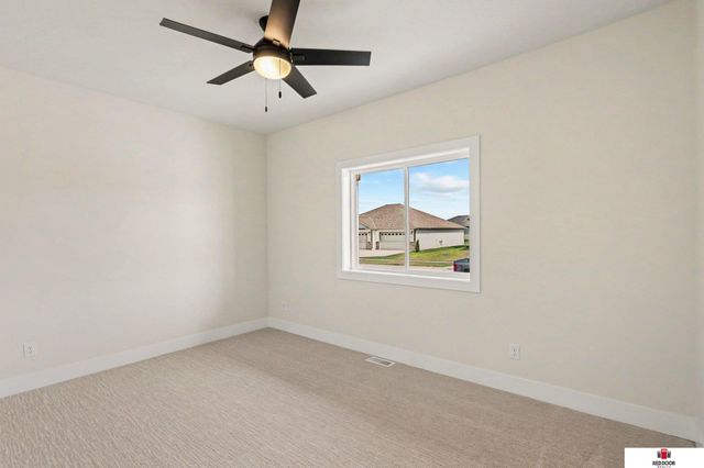 7315 isidore Drive, Lincoln, NE 68516