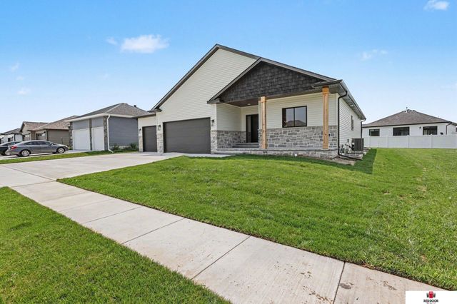 7315 isidore Drive, Lincoln, NE 68516