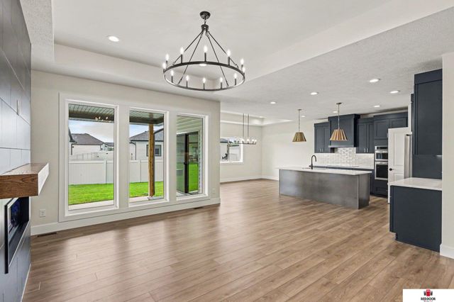 7315 isidore Drive, Lincoln, NE 68516