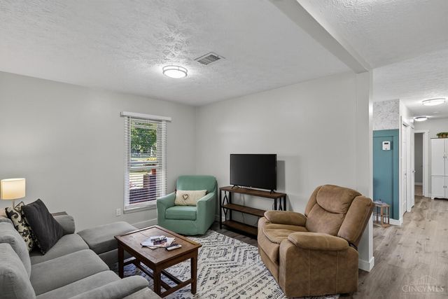 5373 Gabbard Drive, Trenton, OH 45067