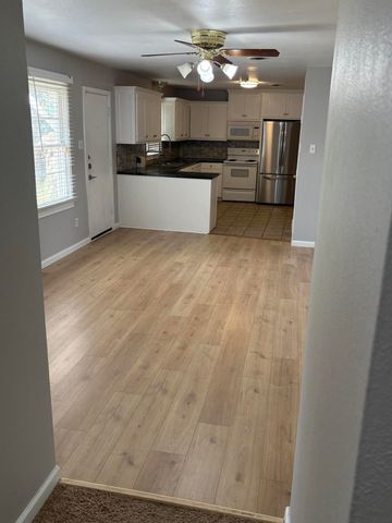 3025 57th Street, Lubbock, TX 79413