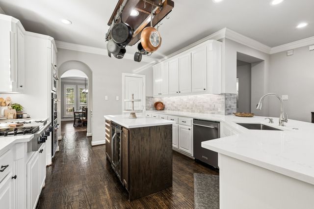 609 Walker Lane, Lucas, TX 75002