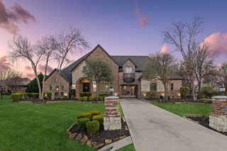 609 Walker Lane, Lucas, TX 75002